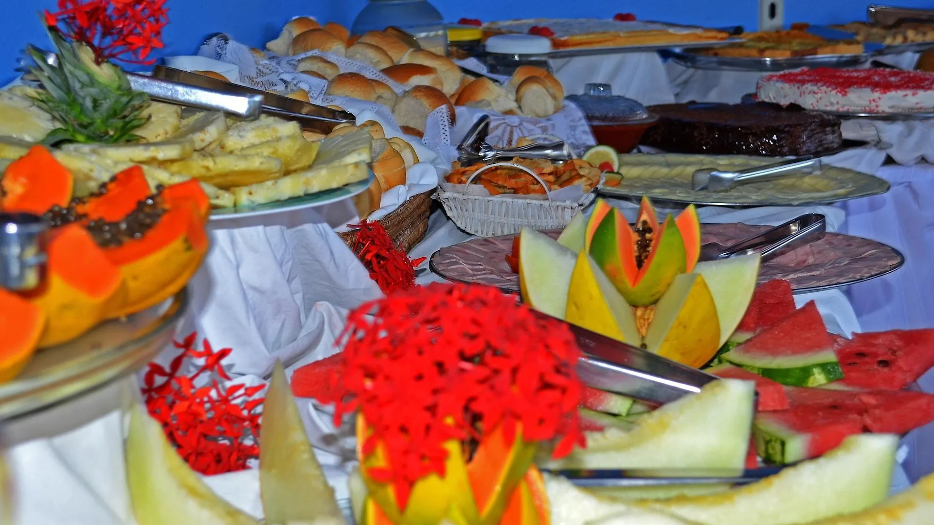 Hotel Porto Das Ancoras ポルトセグロ